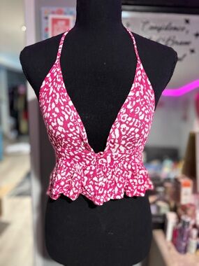 Ruffled Deep V Halter Crop Top in Pink Leopard